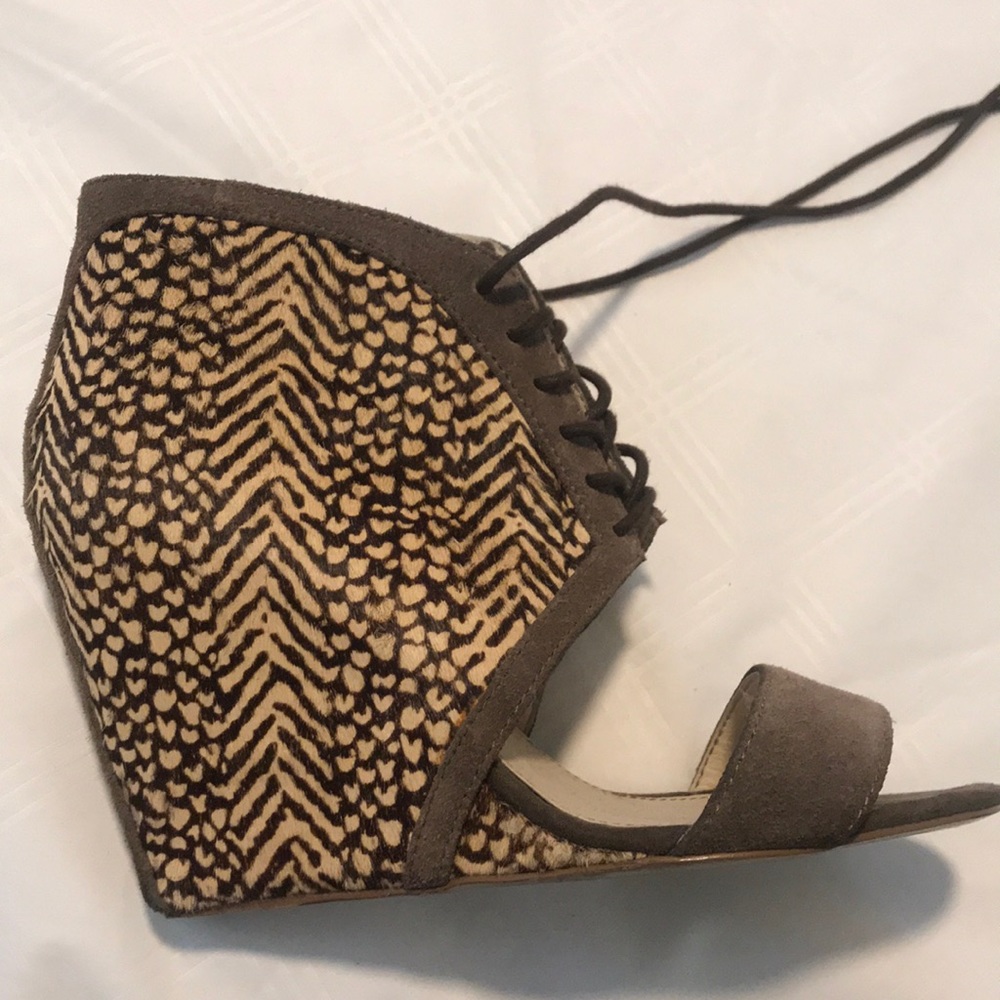 Steven by Steve Madden tribal Hair sandals